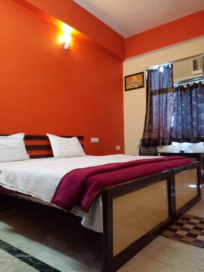 Hotel Ridhi N Sidhi Bettiah Exterior foto